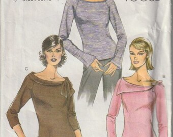 Vogue V7967 Misses'/ Misses' Petite Top Sizes 6, 8, 10, 12 UNCUT Pattern 2004 Easy Pattern Stretch Knits