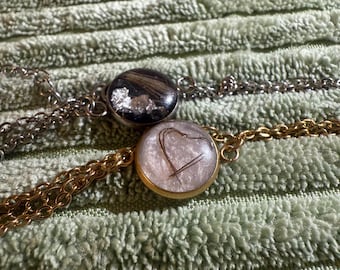 Pet hair jewelry bracelet made of stainless steel – handmade memorial bracelet with epoxy resin, 12 mm pendant, gold-plated or silver-colored