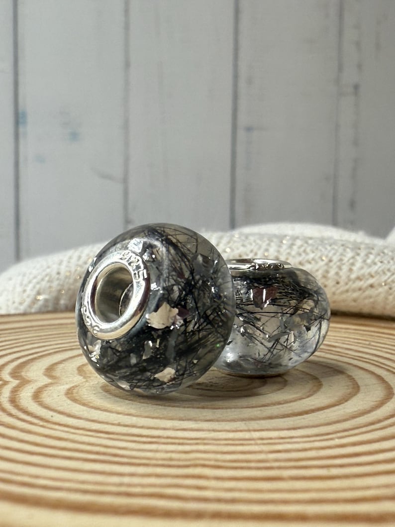 Large-hole resin bead with animal hair image 1