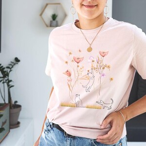 Cats Flowers T-shirt, Cat Lover Gift, Cute Cat Lover, Funny Cat Tee, Christmas t-shirt Unisex Heavy Cotton Tee