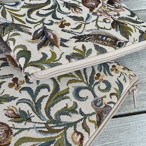 Custodia per laptop dal design unico e custodia piccola, custodia per MacBook, per qualsiasi dispositivo/ Tapestry/ Imbottita (collezione di custodie fatte a mano) Regalo/presente perfetto