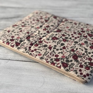 Housse pour ordinateur portable au design unique, housse pour MacBook, étui pour tous les appareils / Coton / Rembourrée (fait main) (manche matelassée) Cadeau parfait/cadeau # M15