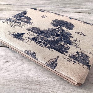 Custodia personalizzata per laptop / Cotone stampato su tela / Realizzata su misura per MacBook / iPad Pro 13, Surface Laptop / Qualità artigianale