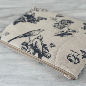 Housse pour ordinateur portable au design unique, étui pour MacBook, étui pour tout appareil/coton/rembourrage/oiseaux (fait main) (manche matelassée) Cadeau parfait/cadeau # M18