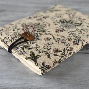 Housse pour ordinateur portable faite main, étui pour MacBook, étui pour ordinateur portable pour n'importe quel ordinateur portable/ tapisserie/ rembourrée/ vintage (étui pour ordinateur portable matelassé) cadeau parfait/cadeau