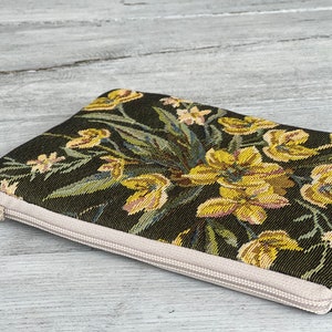 Hermoso estuche, bolsa, cartera para pequeñas pertenencias, bolso pequeño, monedero para mouse de computadora/estuche para cargador/tapiz/floral/regalo perfecto/presente