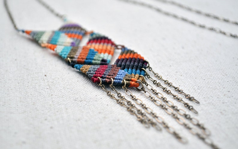 Triple Chevron Necklace multicolor fade image 4