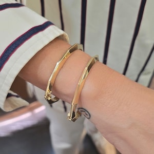 Classic 14k Gold Bracelet Plain Gold Hinged Bangle Bracelet For Women Stacking Gold Bracelet Minimalist Statement Bangle Elegant Real Gold