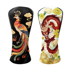 以下が含まれることがあります： 2つのゴルフクラブヘッドカバー。1つは、雲のある黒い背景にカラフルなフェニックスが描かれています。もう1つは、白い背景に黄色い花と雲のある赤いドラゴンのデザインです。