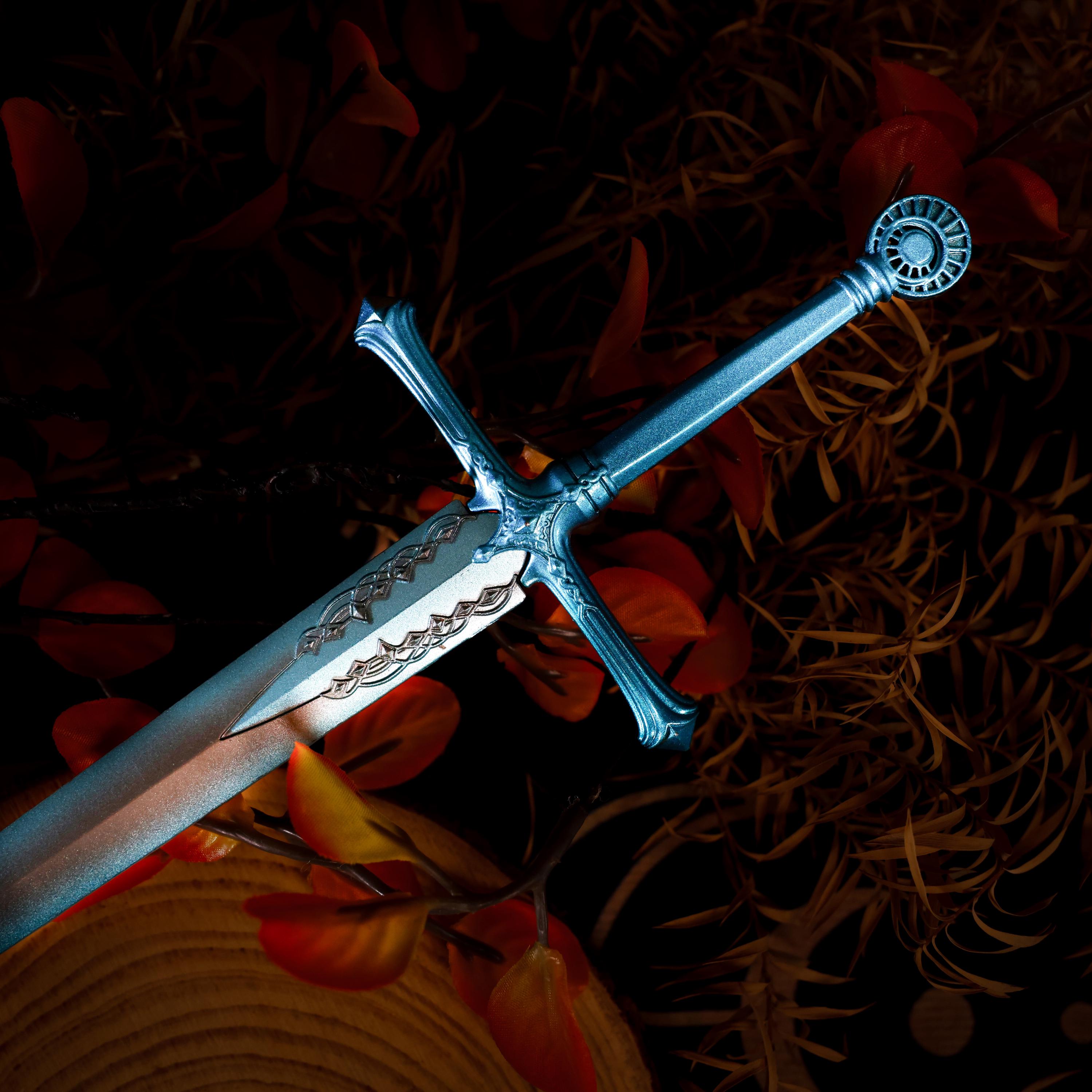 The Carian Knight sword is beautiful. It isn't meta or that great but IDC, it's fun to use and it's R2 has a native block during windup. It's ash is also typically