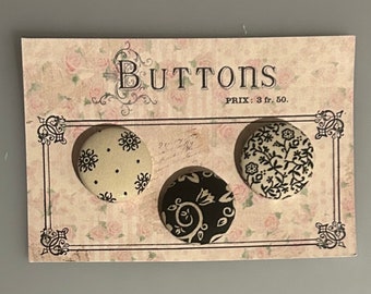 Fabric covered buttons - includes vintage button card.