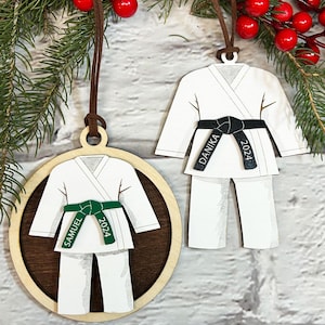 Conjunto de ornamentos em camadas Karate Taekwondo Kimono Dobok Arquivos digitais SVG Arquivos GLOWFORGE Laser Ready