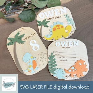 Ensemble de marqueurs d'étape importante bébé dinosaure avec faire-part pour la personnalisation du fichier numérique SVG GLOWFORGE fichiers Laser Ready