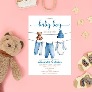 Babyparty-Einladung Junge, Wäscheleine-Babyparty-Einladung, blaue Baby-Kleidung, es ist ein Junge, blaue Einladung, Junge-Baby-Dusche