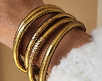 KUMLAÏ Buddhist Bangle - Intense Gold | 5 sizes to choose from