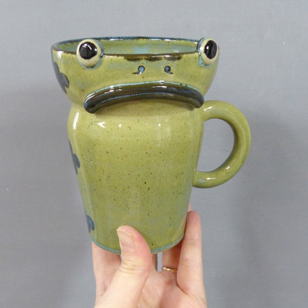 Grumpy Frog Mug - Over the Garden Wall Inspired Ceramic Coffee Mug, Shades of Green and Olive Brown, Tall Amphibian Mug