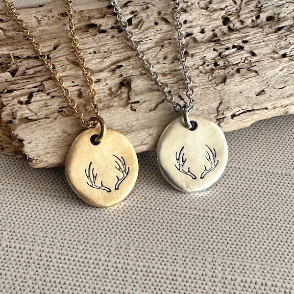 Deer Antler Necklace, Buck Necklace , Outdoor girl jewelry, Hunter necklace, boho jewelry