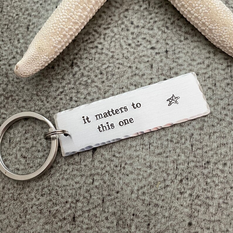 it matters to this one, the starfish story, Copper Hand Stamped Keychain, Long Rectangle, Antiqued rustic style, Teacher gift idea image 4