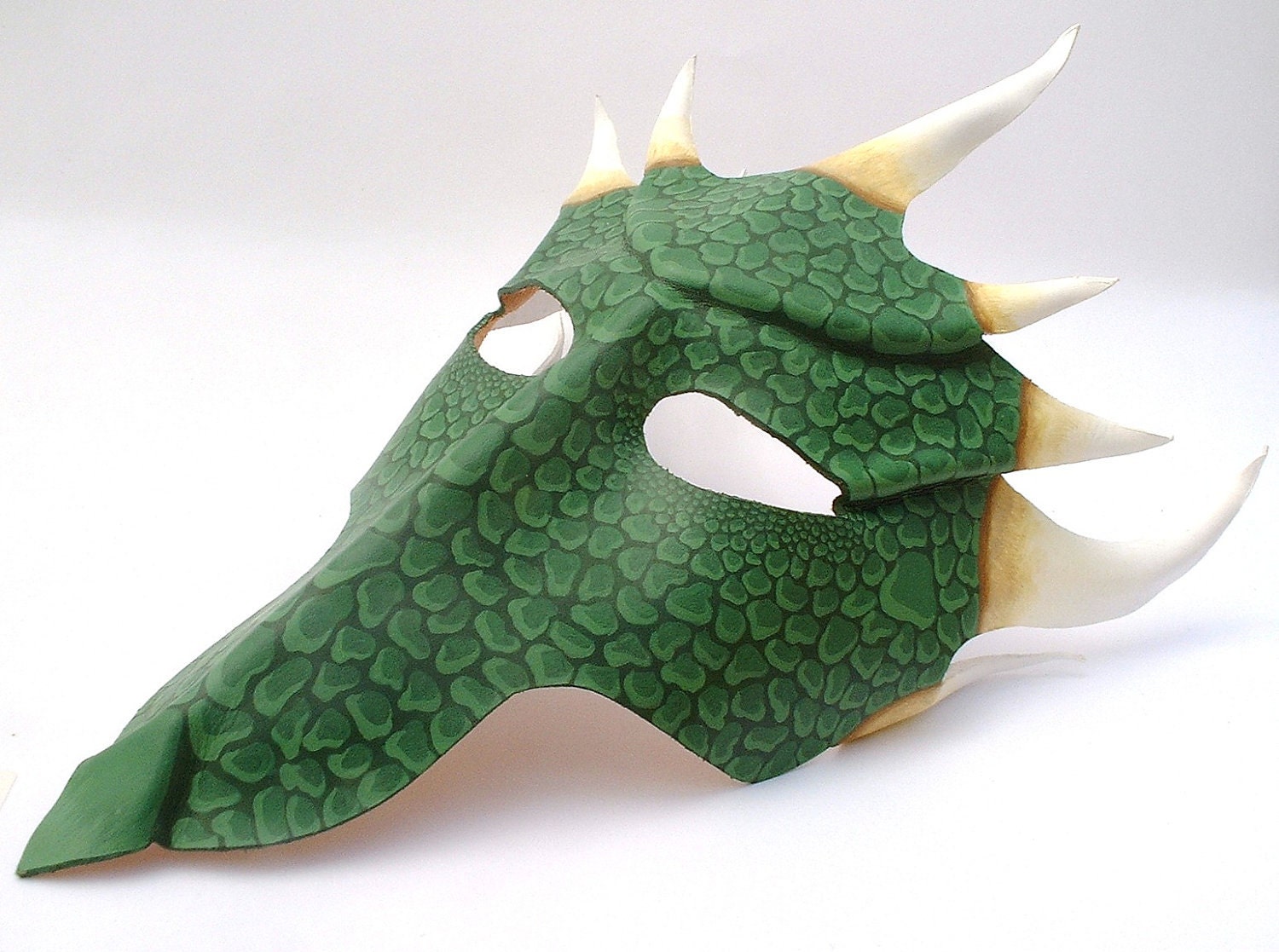 Womens Dragon Costume Accessory - Female Dragon Cosplay Eye Face Makeup - Green Dragon Halloween Costume Mask - Adult Mermaid Costume Scales