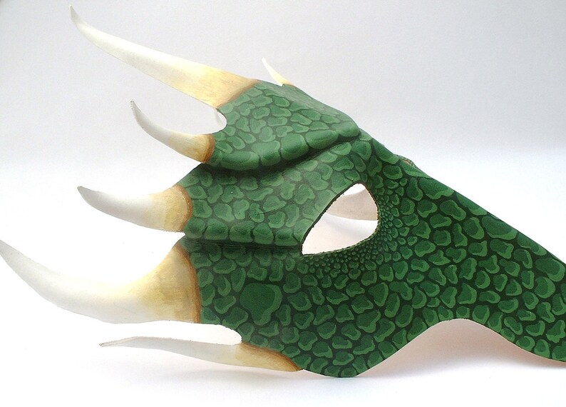 Green Dragon leather mask image 3
