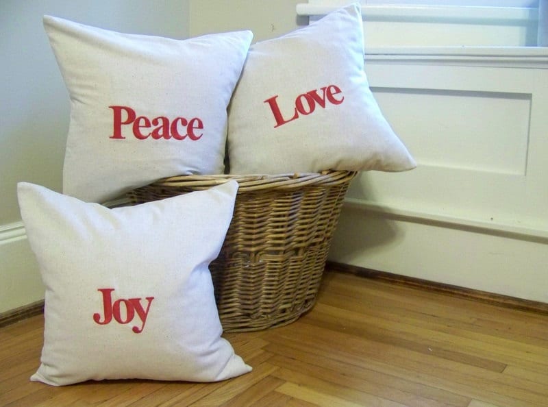 Ensemble de 3 Oreillers Noël Personnalisés Brodés - Rouge Personnalisé Paix Joie Amour Décor Personn