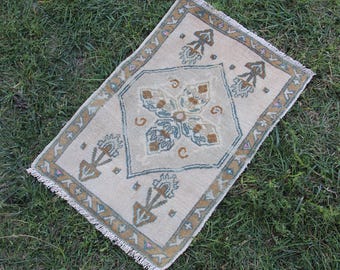 1.8x2.5 ft Small Turkish Rug,Antique Mini Carpet,2x2 Oushak Rug,2x3 Entry Decor Small Rug,Welcome Mat Rug,2x2 Turkish Door Mat,Tiny Carpet