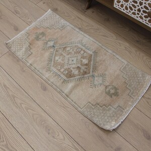 2x3 Antique small rug,2x3 Turkish Mat Rug, Small Rugs, Vintage rug, Mini Oushak Rug, 2x3 Doormat Rug, Tiny Carpet, &#39;&#39;1.7 x 3.3&#39; ft Mat Rug