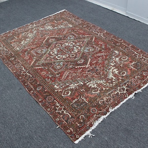 6.9 x 9.10 ft Antique Turkish Rug, 7x10 Persian Heriz Rug, Livingroom Rug , Area Rug, Wool Rug, Heriz Rug, Red Rug, Vintage Rug, Oushak Rug
