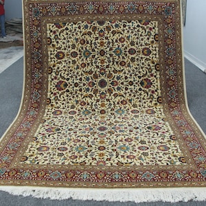 7.1 x 10.2  ft Turkish Rug, 7x10 Persian Heriz Rug, 7x10 Livingroom Rug, Beige Rug,  Wool Rug, Heriz Rug,  Flower Patterned Rug, Vintage Rug