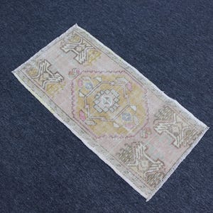 2x3 Antique small rug,2x3 Turkish Mat Rug, Small Rugs, Vintage rug, Mini Oushak Rug, 2x3 Doormat Rug, Tiny Carpet, &#39;&#39;1.8 x 3.2&#39; Mat Rug