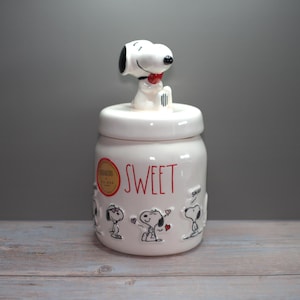 ピーナッツ×レイ・ダン スヌーピーの蓋付きスイーツジャー