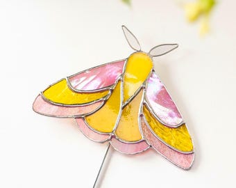Colgantes de vitral con forma de polilla de arce rosa / Regalos para mejores amigos / Atrapasol con estacas de mariposas