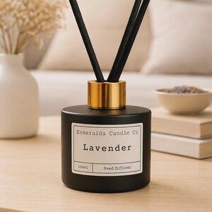 Difusor de varillas de lavanda: aroma floral relajante / En caja de regalo / Aromaterapia de larga duración para el hogar