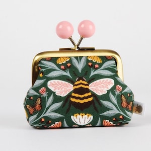 Metal frame coin purse with color bobbles - Bee-utiful in jade - Color mum /  kisslock fabric wallet / Juliana Tipton