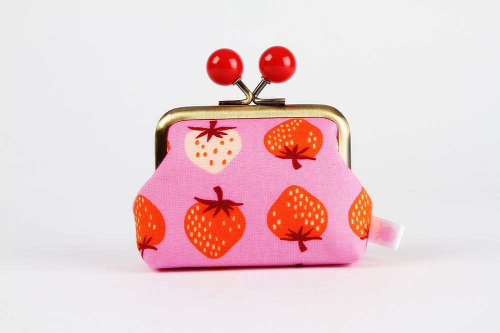 Metal Frame Coin Purse With Color Bobbles - Strawberry in Metal Frame Coin Purse With Color Bobbles - Strawberry in
