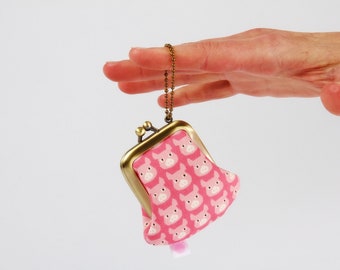 Coin purse keychain - Chibi pigs - Cutie purse / Kiss lock mini purse / Japanese fabric / Pink piggies