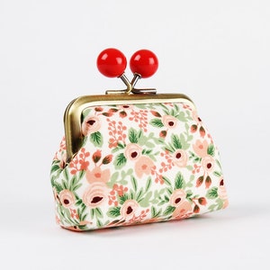 Metal frame coin purse with color bobbles - Rosa in rose - Color mum / Rifle Paper / Kisslock fabric wallet / Pink red roses / Gift for her