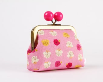 Metal frame coin purse with color bobble - Little roses - Color dad / Japanese fabric / Kisslock fabric wallet / Heather Ross