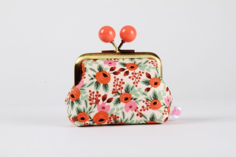Color mum japanese fabric Cotton and Steel Kisslock change pouch Metal frame coin purse with color bobbles Rosa blush