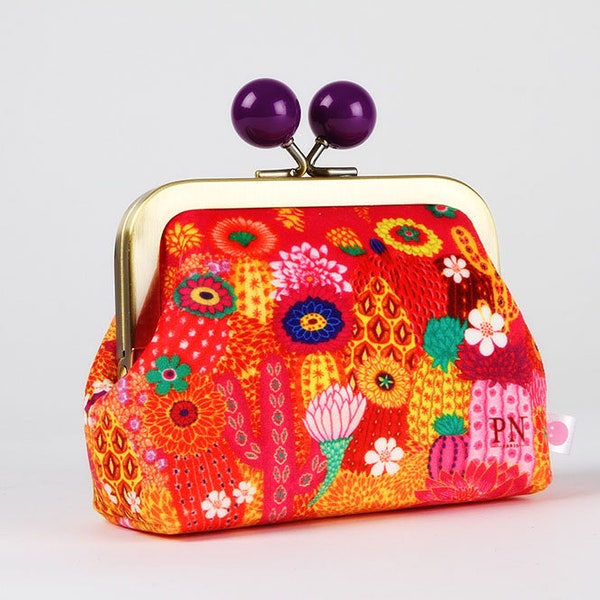 EXCLUSIVE Peggy Nille design - Metal frame coin purse with color bobble - Cactus - Color dad in velvet fabric / Kisslock pouch