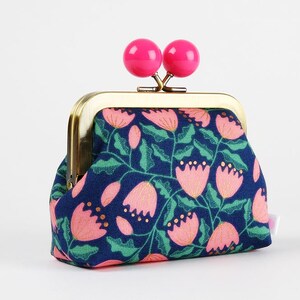 Metal frame coin purse with color bobble - Cup and saucer vine in bluebell - Color dad / Kisslock fabric wallet / Jen Hewett / green pink