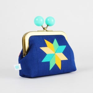 Metal frame coin purse with color bobble - Patchwork Lone Star in cold tones - Color dad / Kisslock fabric wallet / One of a kind purse