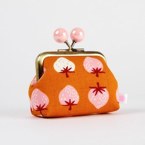 Metal frame coin purse with color bobbles - Strawberry in caramel - Color mum / Ruby Star Society / Kim Kight / kisslock fabric pouch
