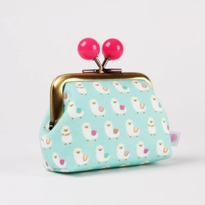 Metal frame coin purse with color bobbles - Alpaca party - Color mum / Kawaii llama / Green and pink fabric wallet