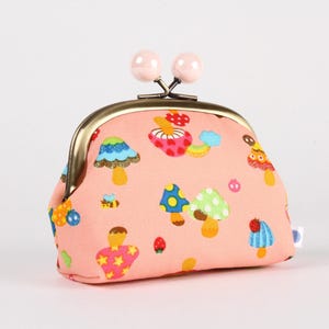 Metal frame coin purse with color bobbles - Colorful mushrooms on pink - Color smile / Kisslock fabric wallet / Kawaii japanese fabric