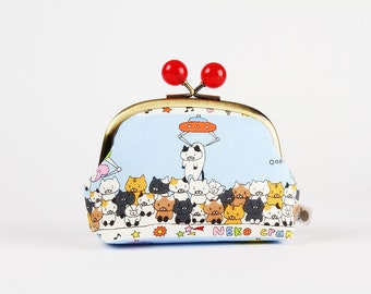 Metal frame coin purse with color bobbles - Cat catcher in blue - Color smile / Kisslock fabric wallet / Kawaii japanese fabric