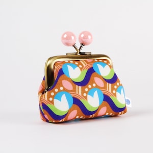 Metal frame coin purse with color bobbles - Kaleidoscope brown - Color mum / Kisslock fabric wallet / Dashwood studio / retro flowers