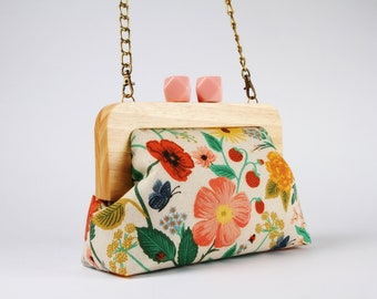 Wooden frame clutch bag with chain strap - Botanical floral in natural  - Color wooden trip purse / Rifle Paper  / Fabric crossbody bag