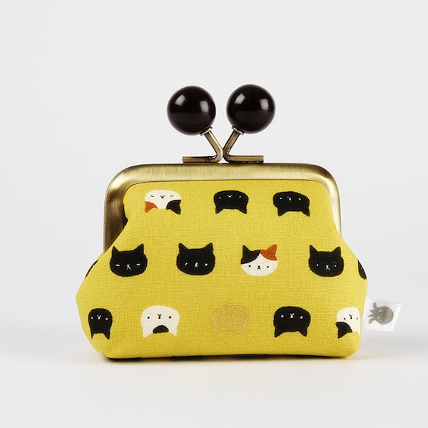 Petit porte-monnaie rétro à boules colorées - Petites têtes de chats sur fond jaune - Color mum / Trousse d'inspiration vintage