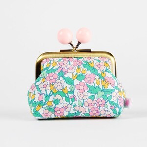 Metal frame coin purse with color bobbles - Piccadilly poppy in light pink - Color mum / Kisslock wallet / Liberty fabrics / orange green